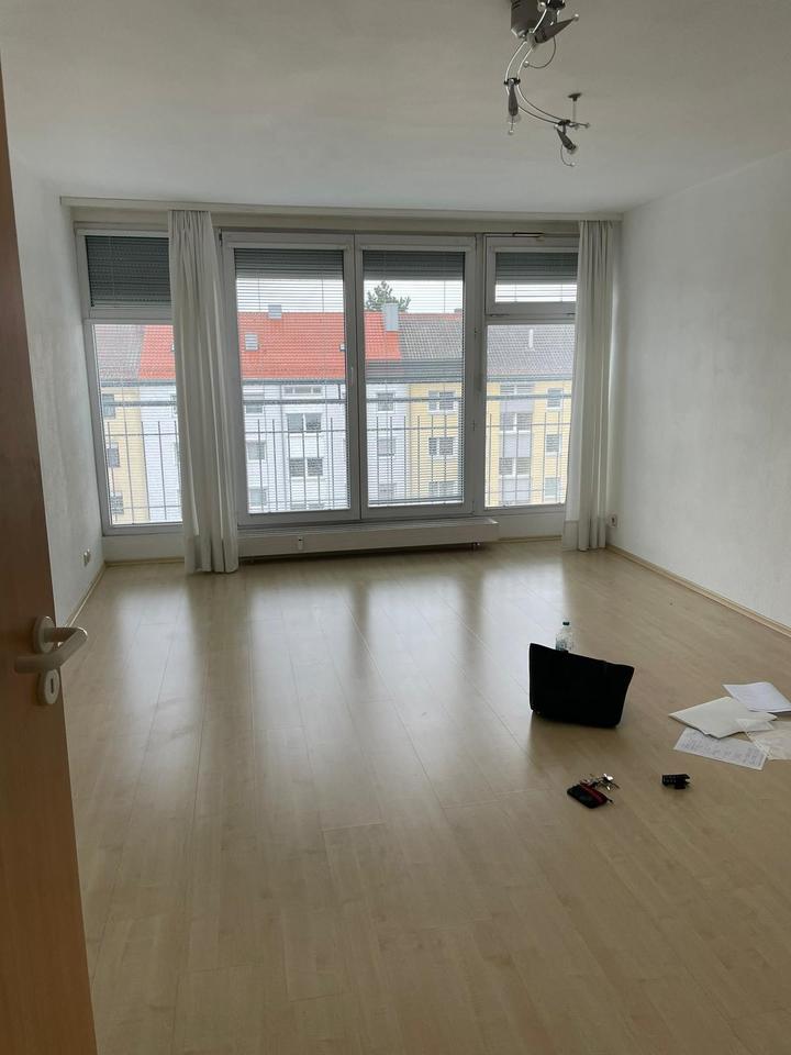 Thumbnail-2-er WG 3 Zimmer Wohnung in Nürnberg Blücherstraße