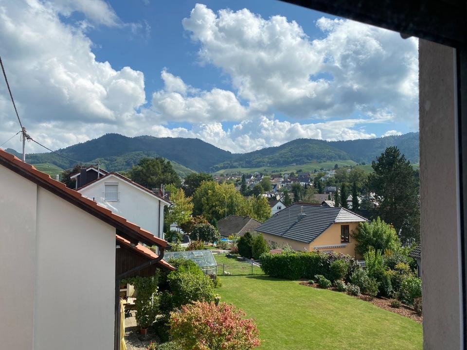 Thumbnail-Zimmer Dachgeschosswohnung beste Lage Zell-Weierbach