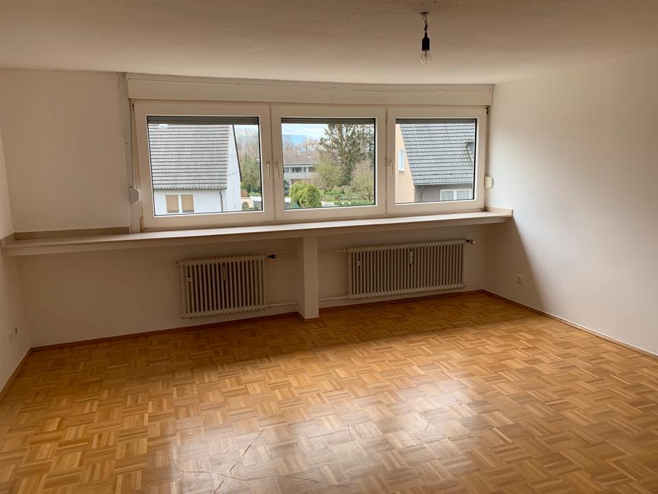 Thumbnail-2,5 Zimmer Dachgeschosswohnung Lichtdurchflutet