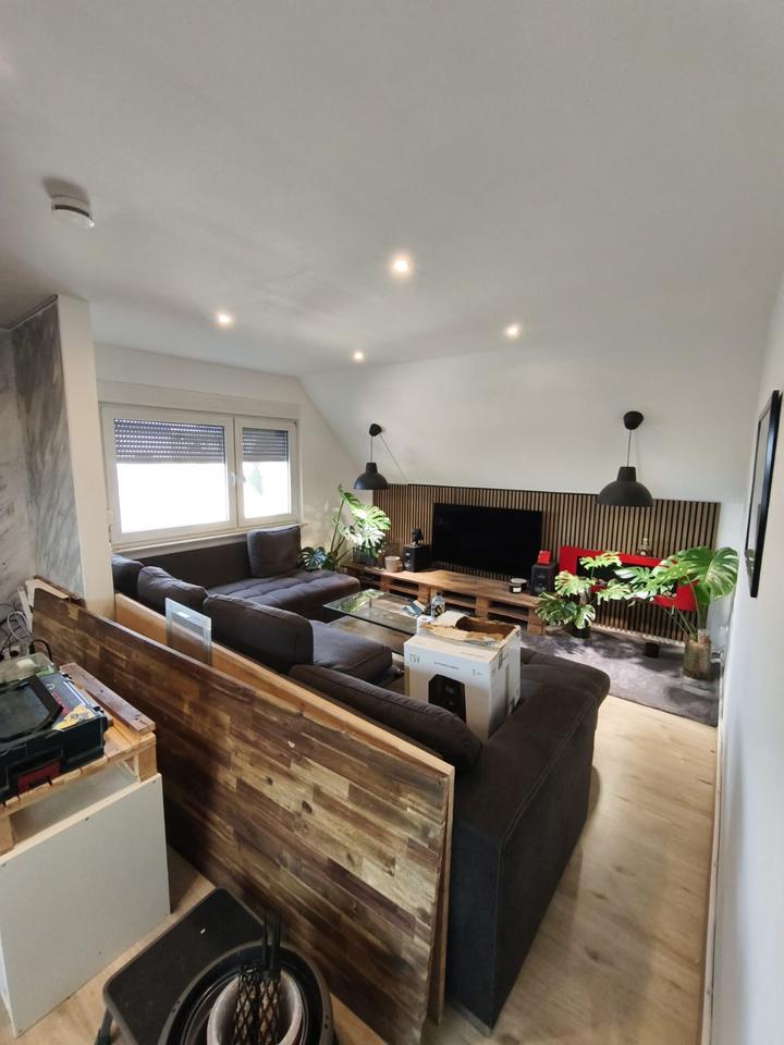 Thumbnail-Helle Dachgeschoss-Singlewohnung in Niederkassel-Ranzel