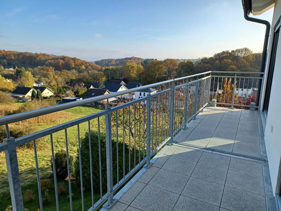 Thumbnail-3-Zimmer Maisonettewohnung mit Einbauküche in Blankenheim