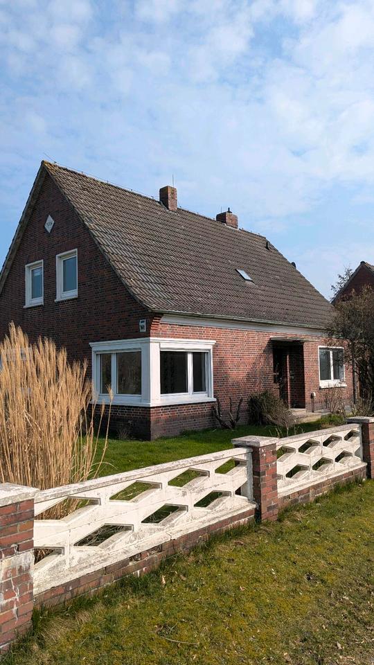 Thumbnail-EinZweifamilienhaus zu verkaufen. Bitte keine Makleranfragen!