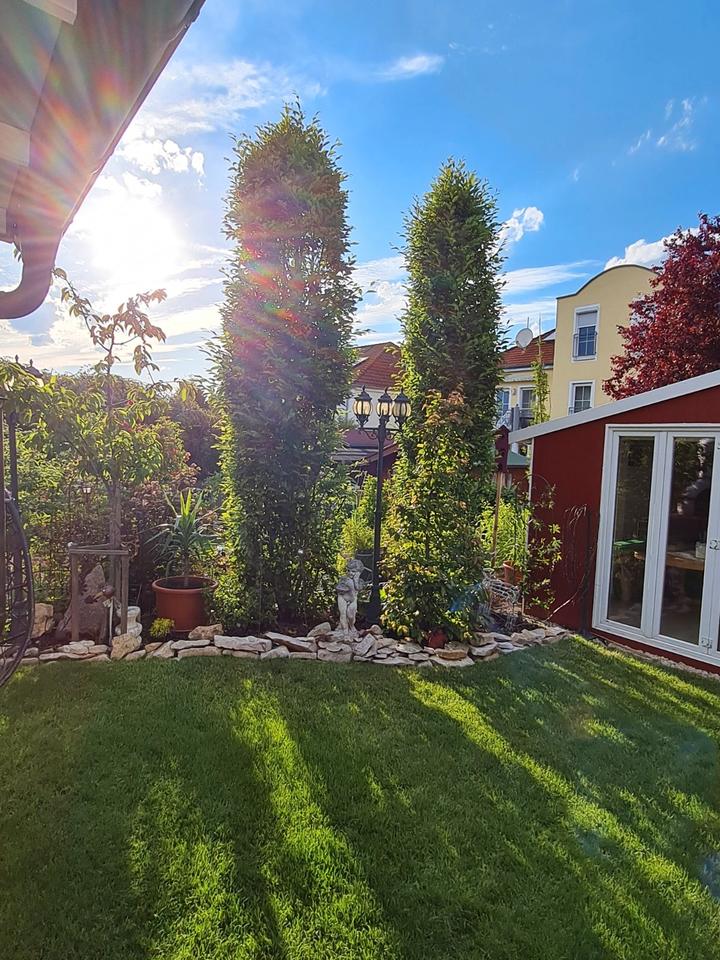 Thumbnail-Gepflegtes, großzügiges Reihenendhaus mit PV in Burglengenfeld
