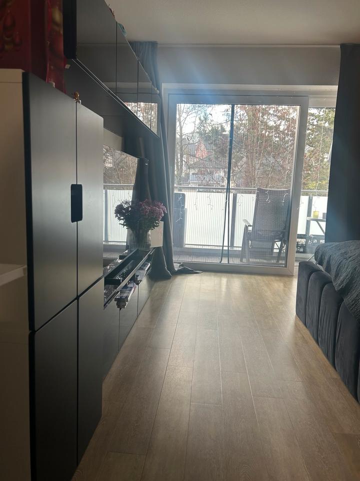 Thumbnail-Gemütliches 1-Zimmer-Apartment mit Balkon & Stellplatz