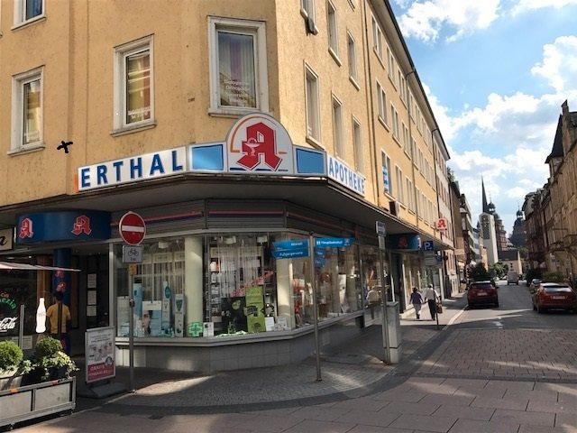 Thumbnail-Mehrfamilienhaus mit Gewerbeeinheiten