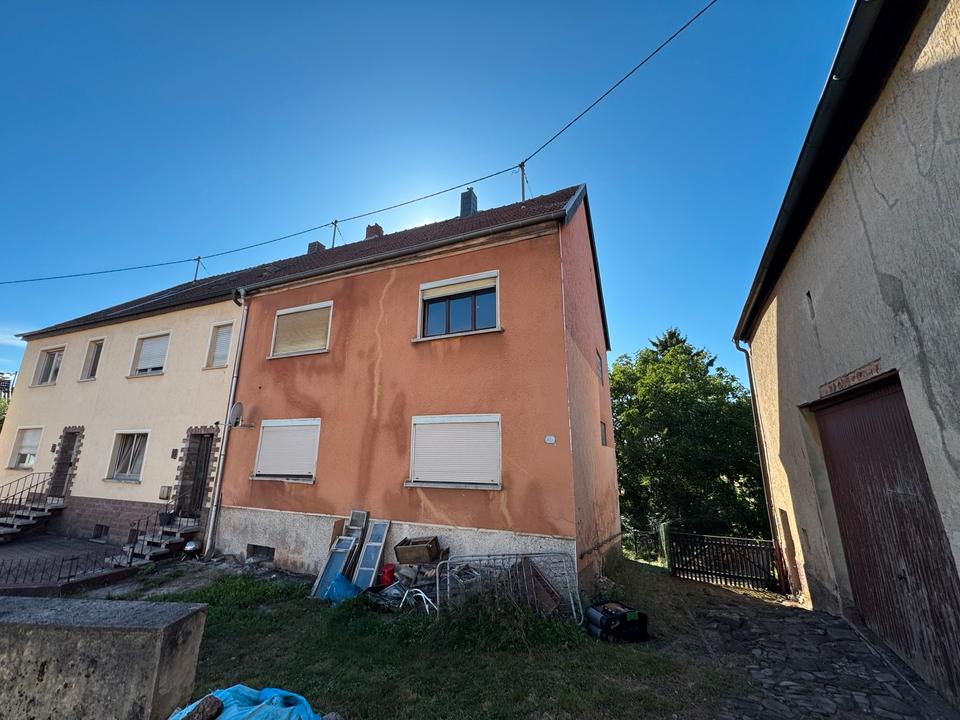 Thumbnail-Sanierungsbedürftiges Einfamilienhaus (opt.Mietkauf) Merchweiler