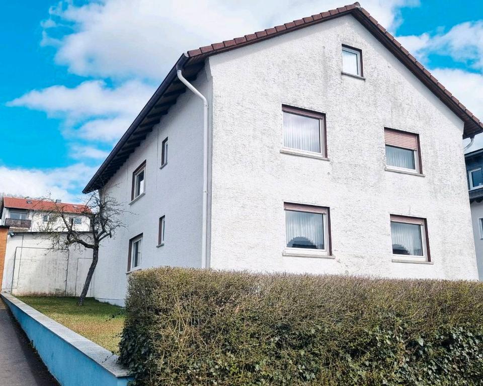 Thumbnail-Zweifamilienhaus in Ruppertenrod, ruhige Lage, großes Grundstück