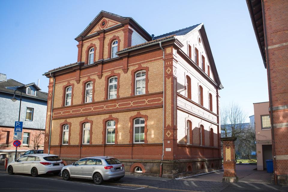 Thumbnail-unsanierte 4-Raumwohnung zu Top-Preis mieten