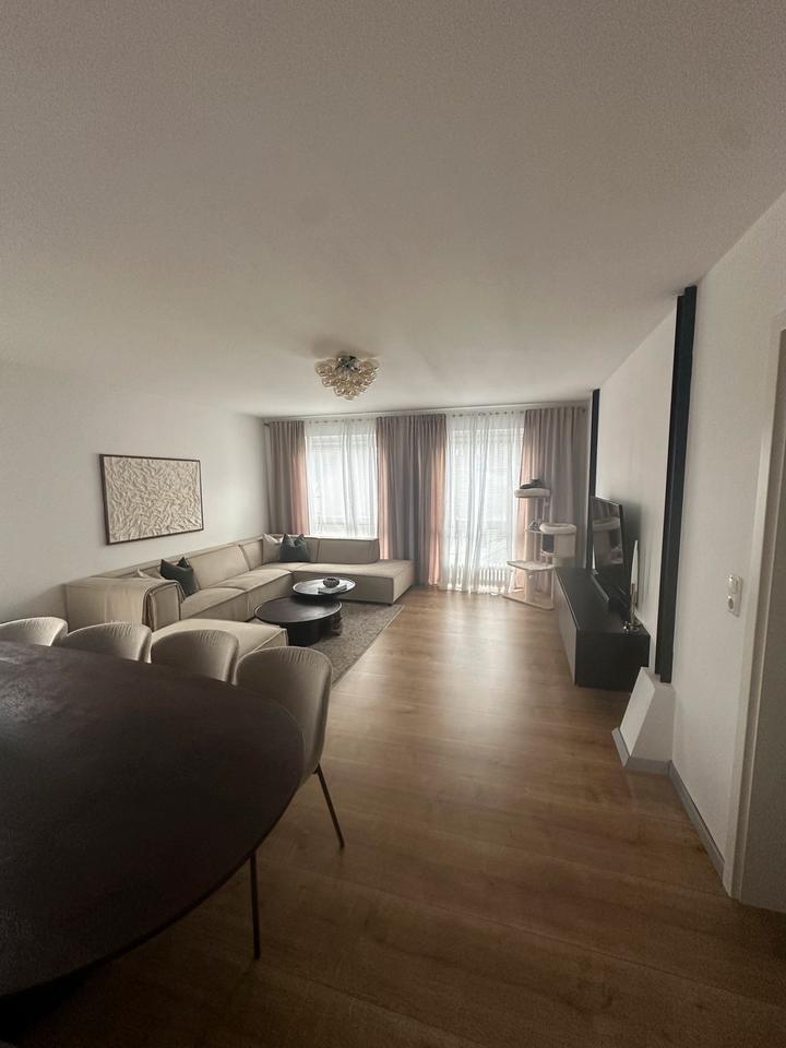 Thumbnail-Wunderschöne sanierte 2- Zimmerwohnung