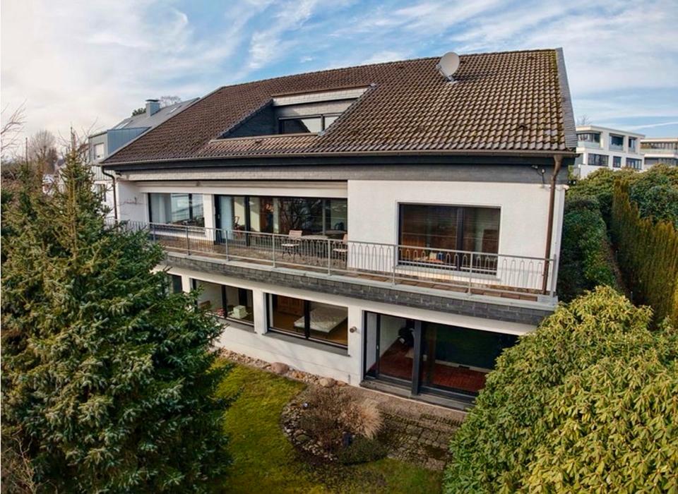 Thumbnail-Moderne 3 Zimmer Wohnung mit Einbauküche & Dachterrasse