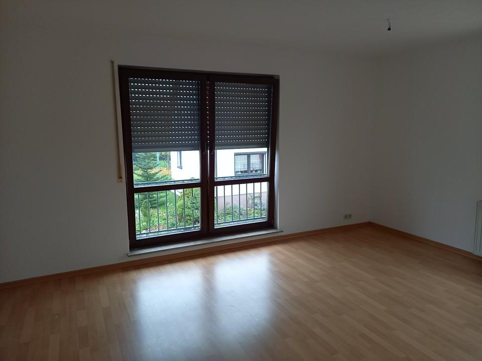 Thumbnail-3 Raumwohnung in ruhiger sonniger Wohnlage in Ebersbach - OT Bad Lausick