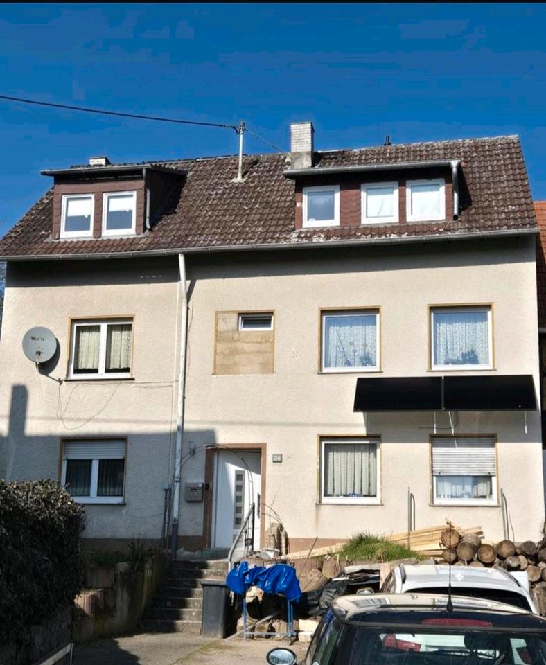 Thumbnail-Geräumiges Einfamilienhaus mit viel Potenzial