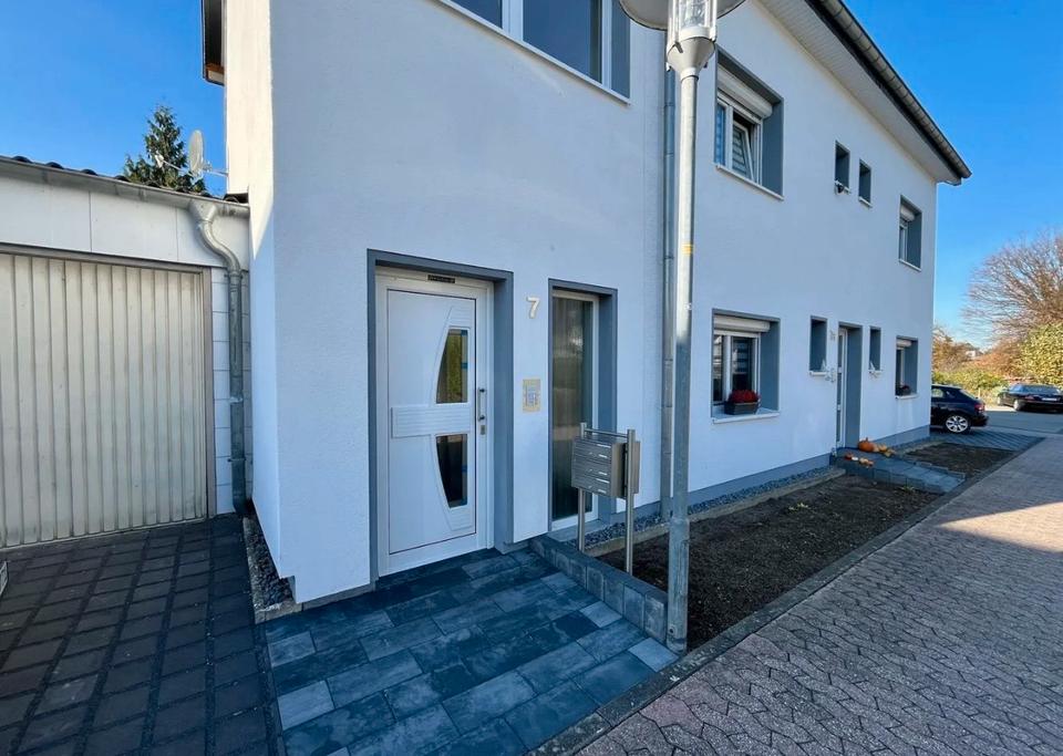 Thumbnail-Helle 3 Zimmerwohnung (1. OG) inkl. Einbauküche in Meckenheim