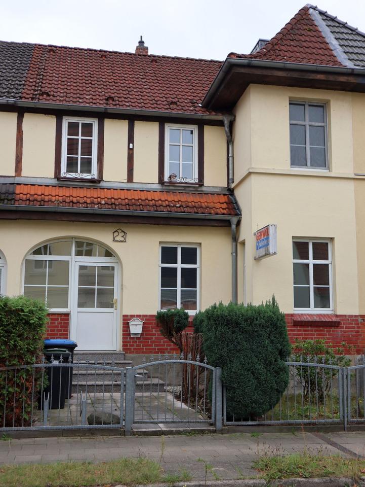 Thumbnail-Reihenmittelhaus in ruhiger Lage mit Gartenland