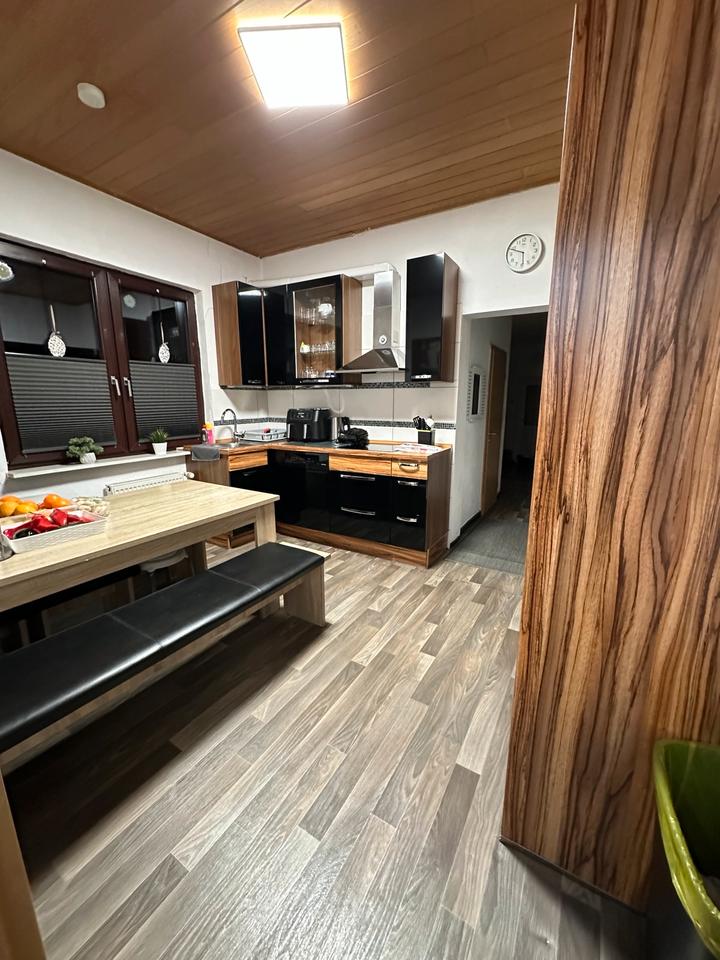 Thumbnail-Möbiliertes Haus zur Miete