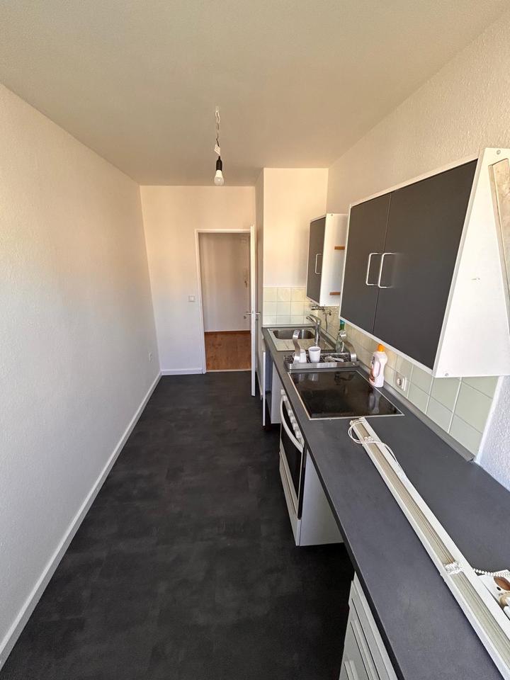 Thumbnail-Zweizimmerwohnung in Hannover Misburg, EBK, Balkon, renoviert