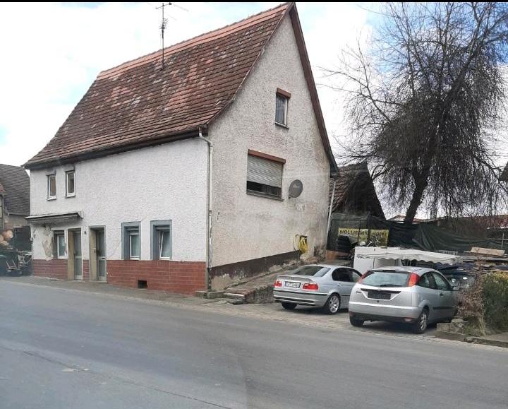 Thumbnail-Haus mit İmbiss