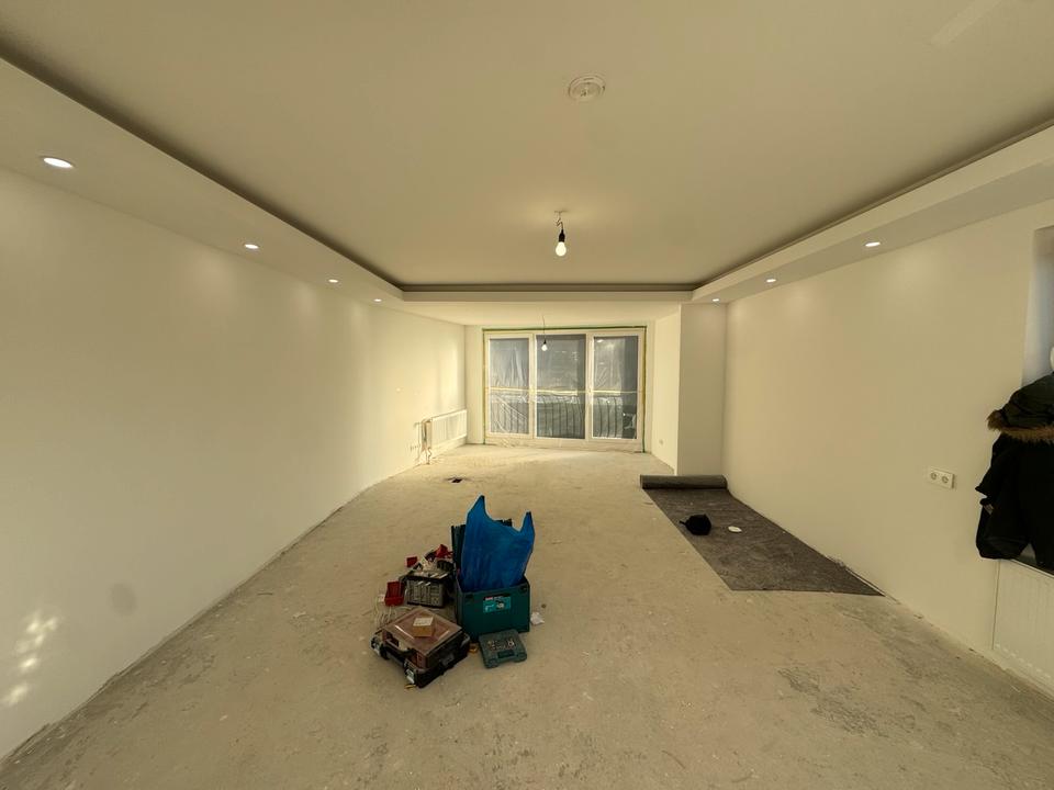 Thumbnail-6 Zim 160qm neu Saniert EBK EG + Souterrain Tonndorf ETW + 1 PKW