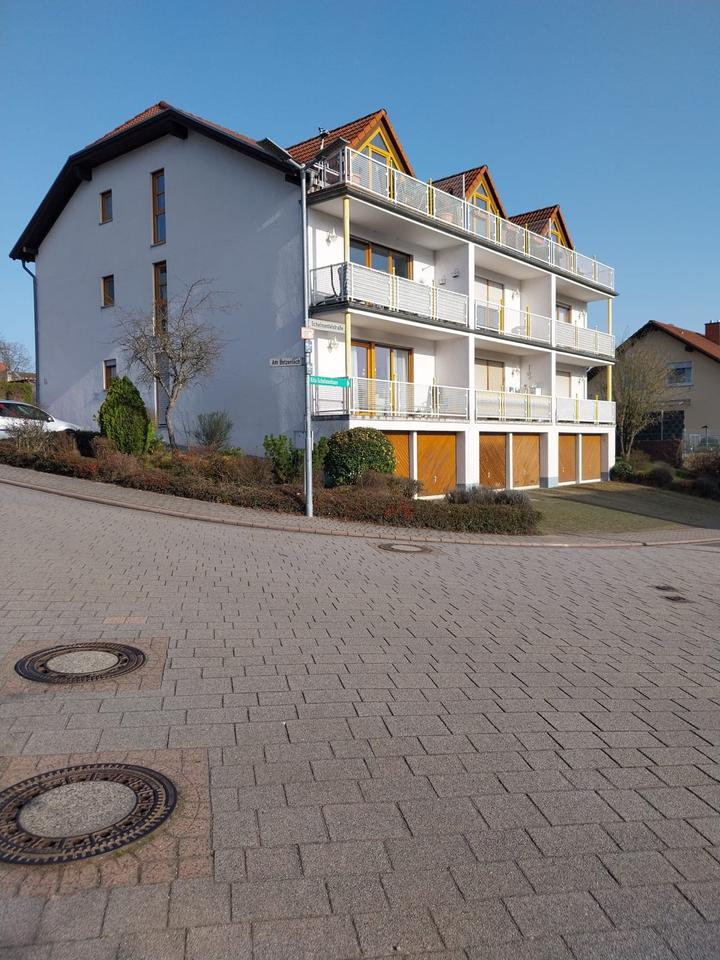 Thumbnail-2-Zimmer-Wohnung, Balkon mit Traumblick über den Pfälzerwald