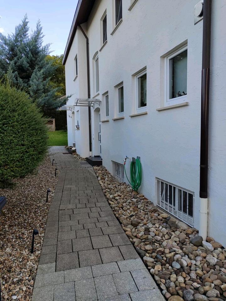 Thumbnail-3.5 Zimmerwohnung in Remseck am Necker Neckarrems zu verkaufen