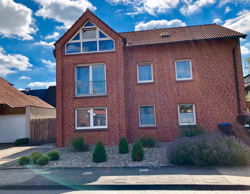 Thumbnail-Gemütliche 2,5-Zimmer-Dachgeschosswohnung zu vermieten