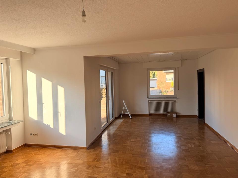 Thumbnail-3 Zimmer-EG- Wohnung mit Terrasse, Gartennutzung