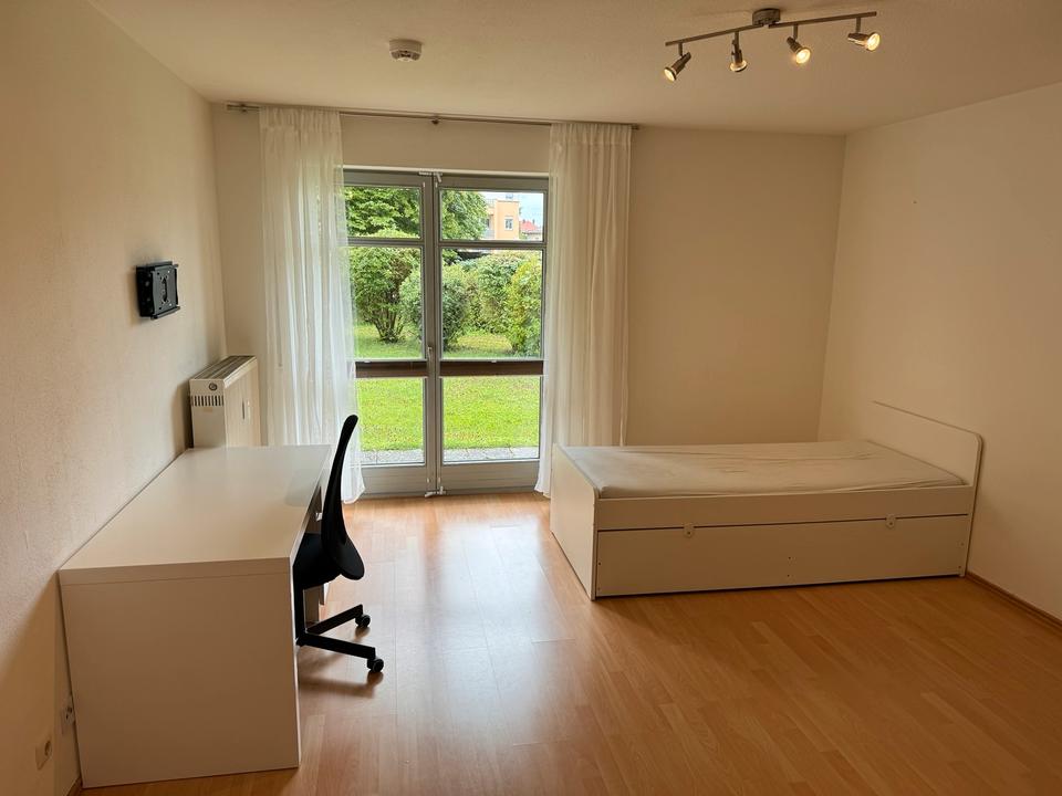 Thumbnail-Apartment Wohnung neu renoviert TG Terrasse Garten möbliert 1 ZKB