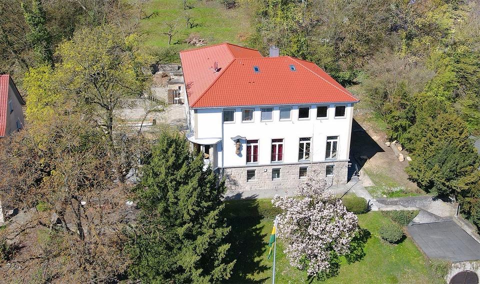 Thumbnail-Vollmöbliertes Zimmer mit eigenem Bad in Studenten- WG