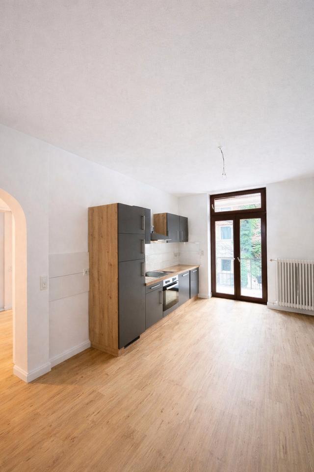 Thumbnail-Kernsaniertes WG-Zimmer mit Balkon & neuer Einbauküche in Top-Lag
