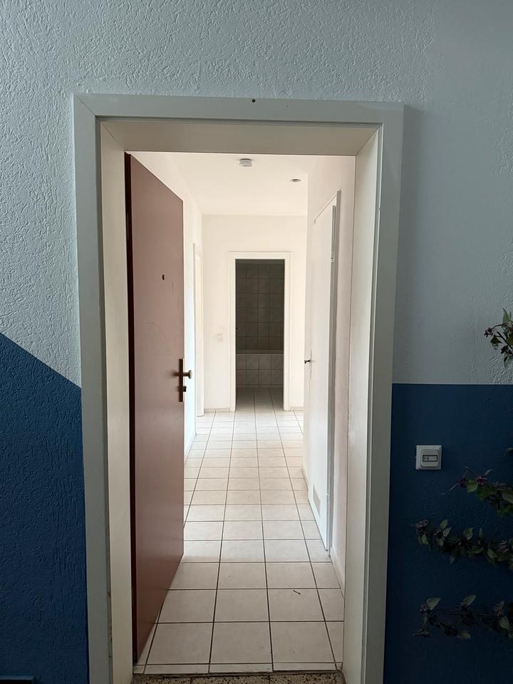 Thumbnail-Erstbezug nach Sanierung: 4 Zimmer Wohnung in Köln-Vingst