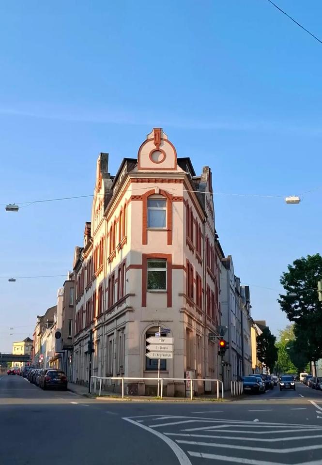 Thumbnail-IN RENOVIERUNG: Attraktive 3-Zi. Wohnung im 3.OG in Essen-Kray zu vermieten!