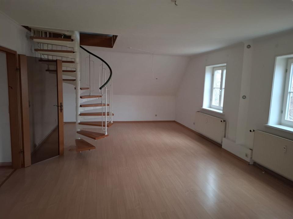Thumbnail-3-Zimmer-Maisonette, 100 m², zentrumsnah – ab sofort!