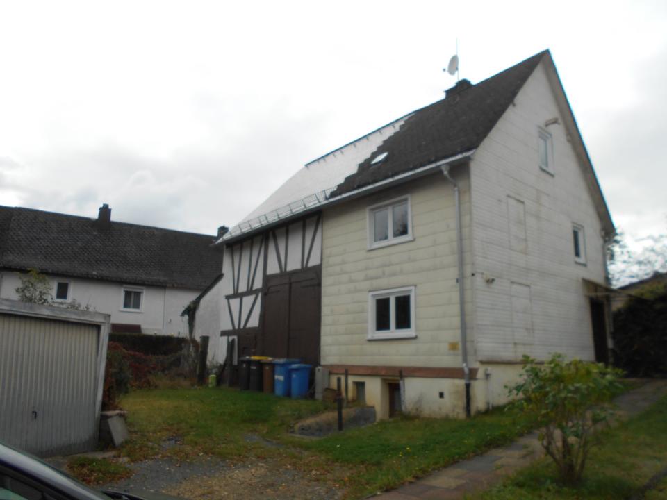 Thumbnail-Fachwerkhaus mit Scheune