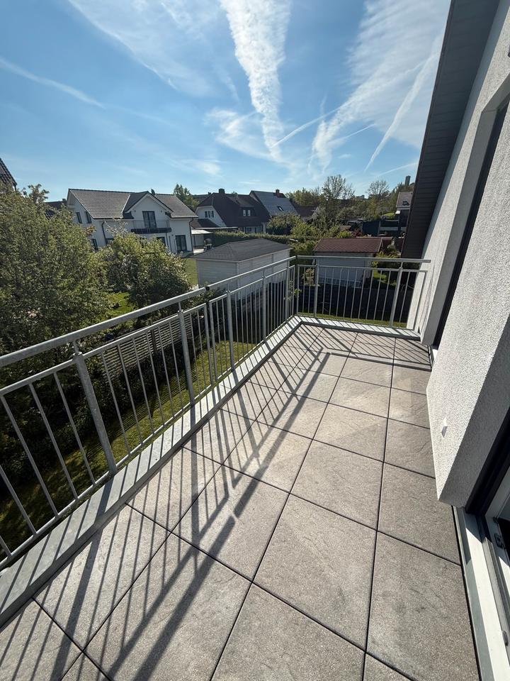 Thumbnail-3,5 Zimmer Wohnung mit Balkon, EBK & Stellplatz zu vermieten