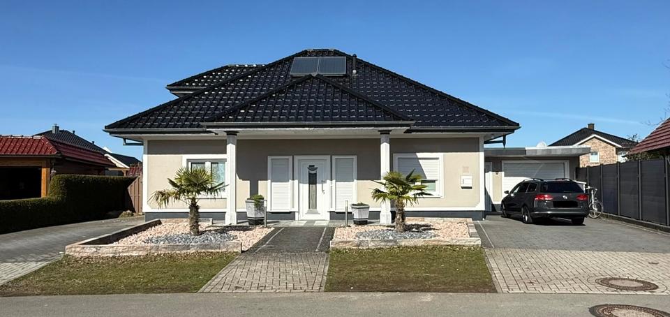 Thumbnail-freistehendes Einfamilienhaus mit Swimmingpool, Sauna, Whirlpool