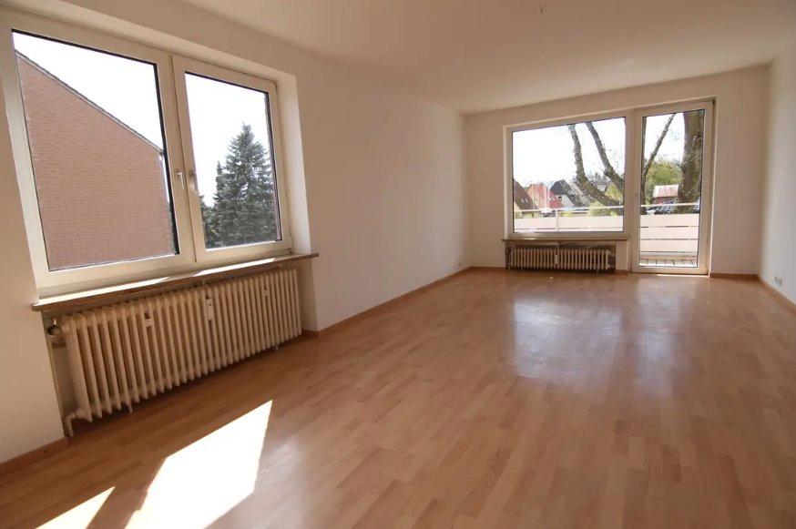 Thumbnail-Sehr schöne helle vier Zimmer Wohnung mit Südbalkon