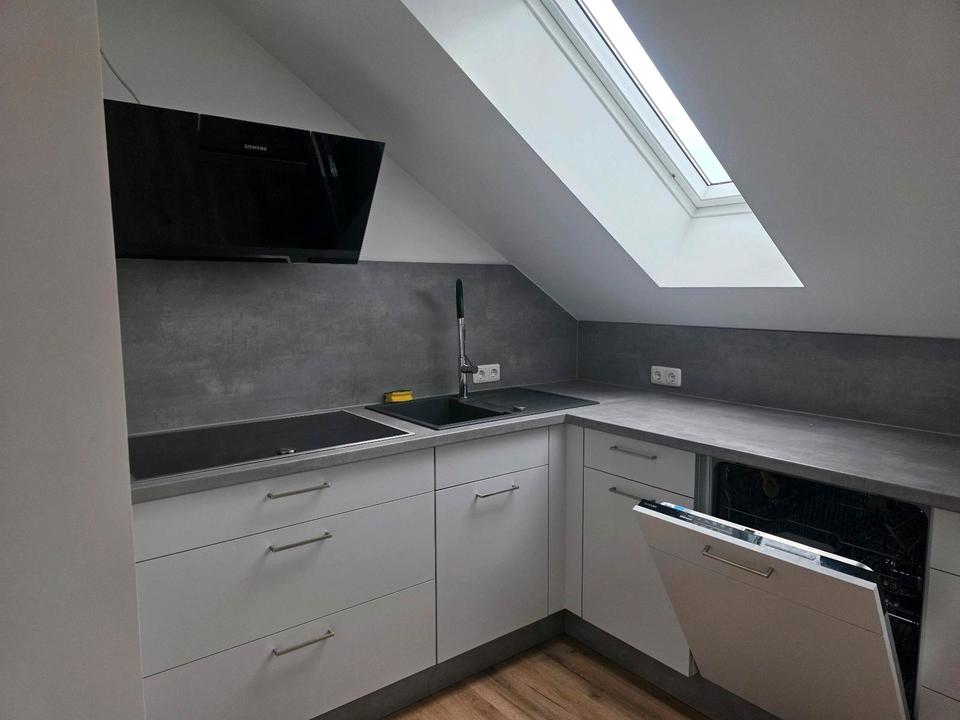 Thumbnail-2 Zimmer Dachwohnung