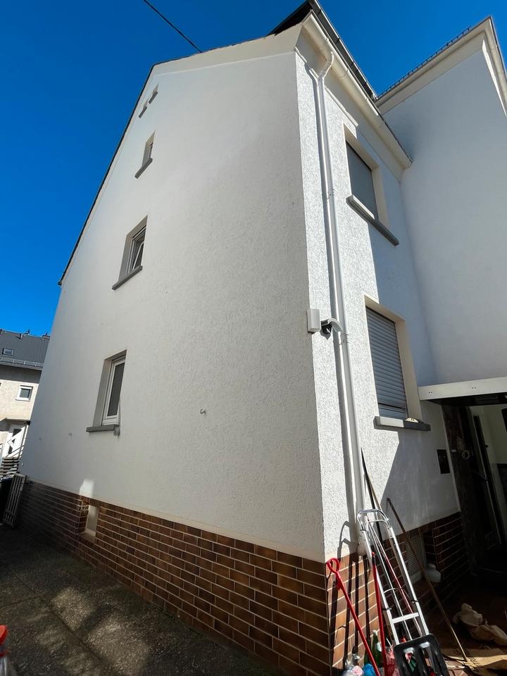 Thumbnail-Wohnung im Dreifamilienhaus zu vermieten – renovierungsbedürftig