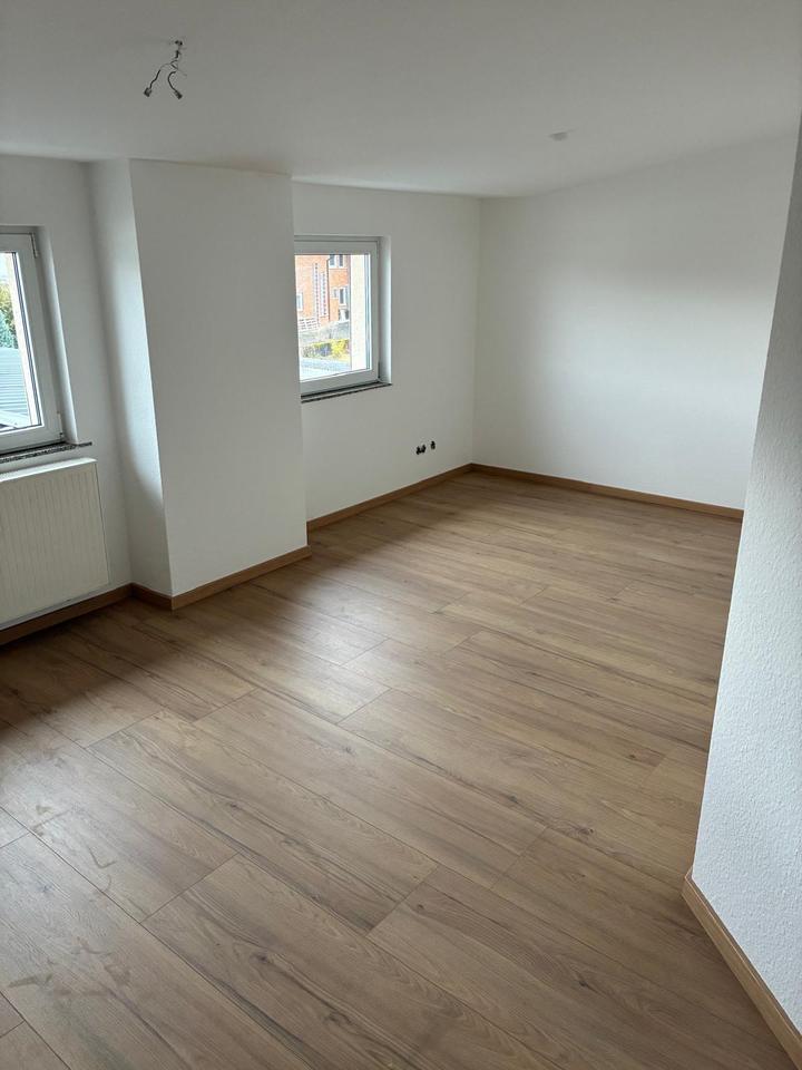 Thumbnail-4 Zimmer Dachgeschoss Wohnung in Münzenberg- Gambach