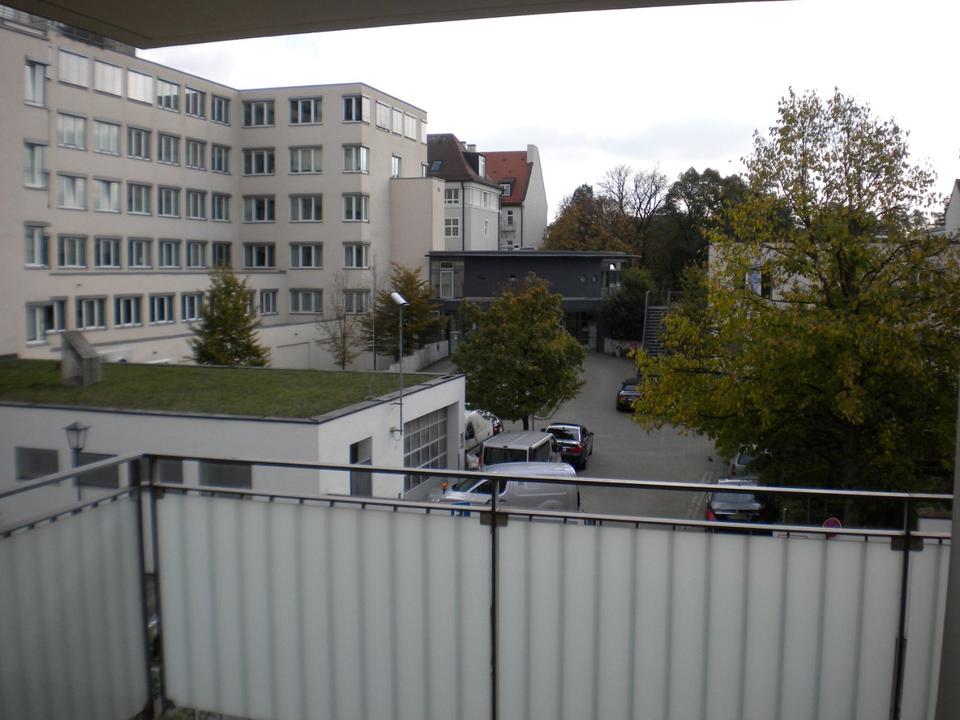 Thumbnail-2-Zimmer-Wohnung mit Balkon & TG-Stellplatz – Schwabing