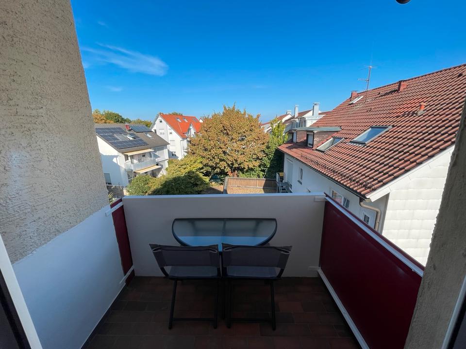 Thumbnail-3 Zimmer + Balkon + EBK | Stuttgart-Heumaden | ab sofort