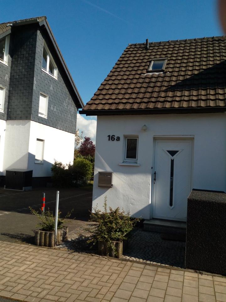 Thumbnail-Kleines Haus möbliert auf absehbaren Gebrauch