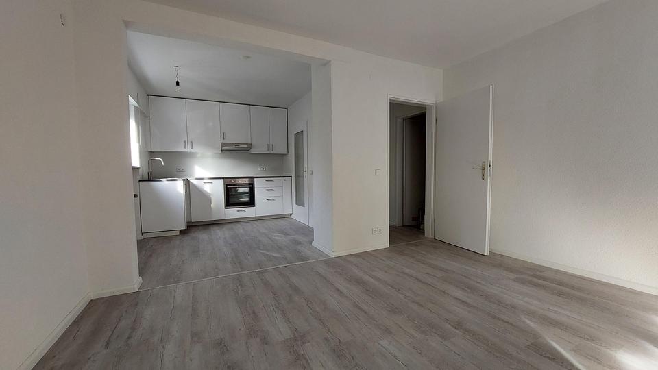 Thumbnail-Modernisierte helle 4-Zimmerwohnung mit 2 Balkonen zentrumsnah in Lörrach