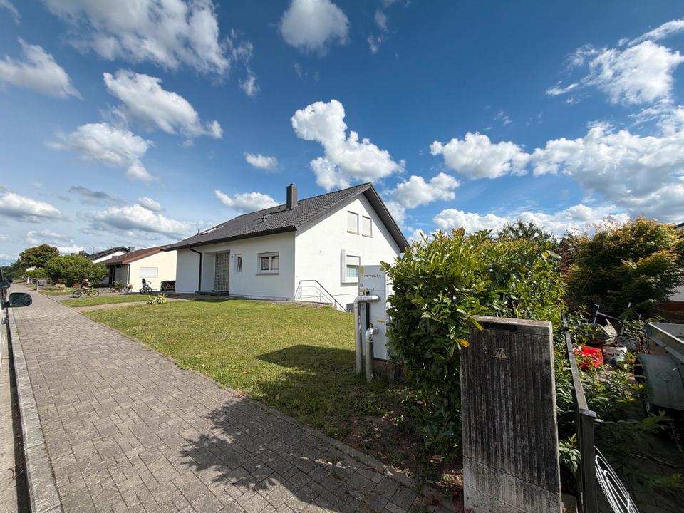 Thumbnail-Großzügiges Haus mit 281 m² Wohnfläche in Grenzach-Wyhlen