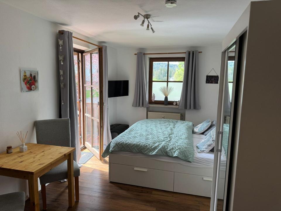 Thumbnail-Modernes 30 m² Apartment mit Balkon, Garage, Pool & Sauna