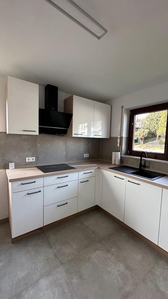 Thumbnail-Helle 4-Zimmer-Wohnung mit Balkon, Terasse & Garten (120 qm)