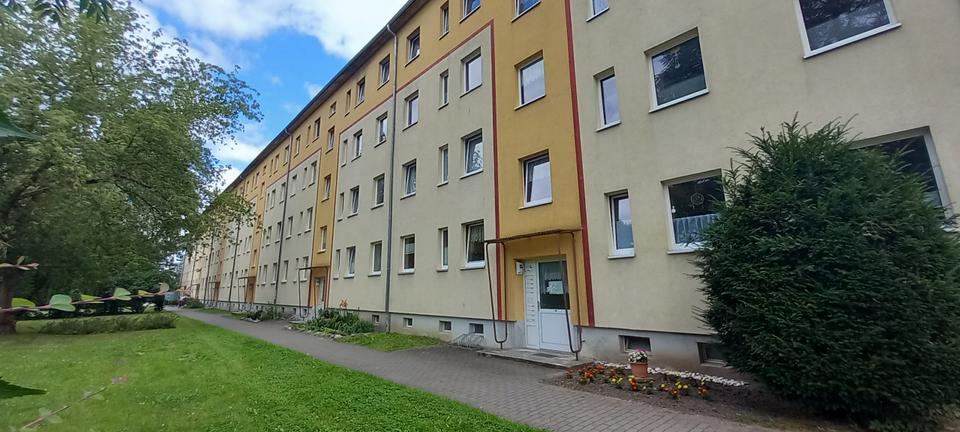 Thumbnail-Einziehen & Wohlfühlen! Schöne helle Wohnung in der Südstadt zu vermieten!