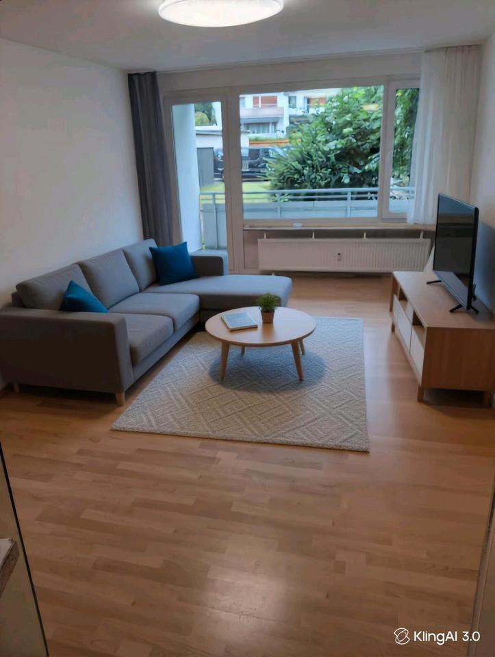 Thumbnail-Solide Kapitalanlage, 2 Balkone, EBK, 2.5 Zimmer