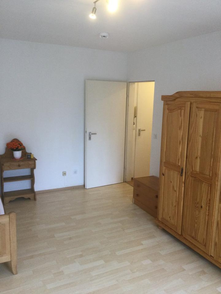 Thumbnail-1 Zimmer Appartement hell und möbliert in Regensburg West