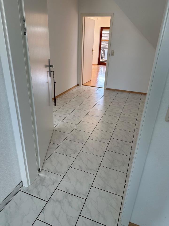 Thumbnail-Großzügige, helle 3-Zimmer Wohnung in Hohenroth